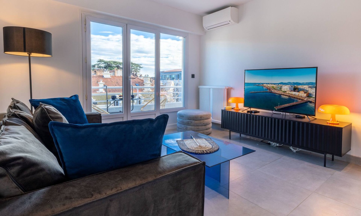 Carnot Apartment | 06AZ - Apartment with terrace - 10min from Palais