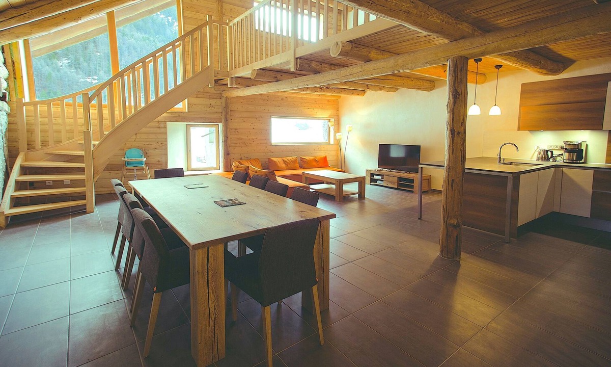 Cervieres Ski Chalet | 10215 chalet, sauna, Jacuzzi, hammam and frigidarium.