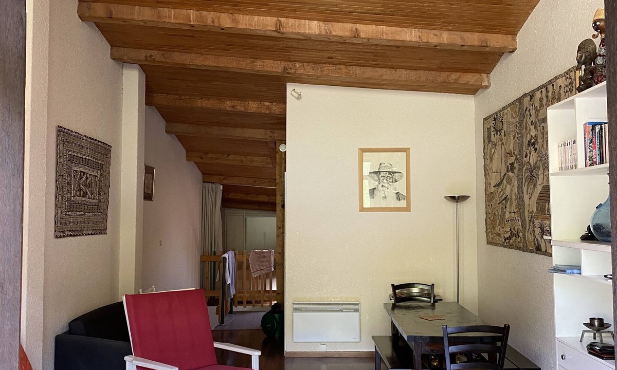 Enchastrayes Apartment | 2 Bedroom Apartment in Sauze 1700