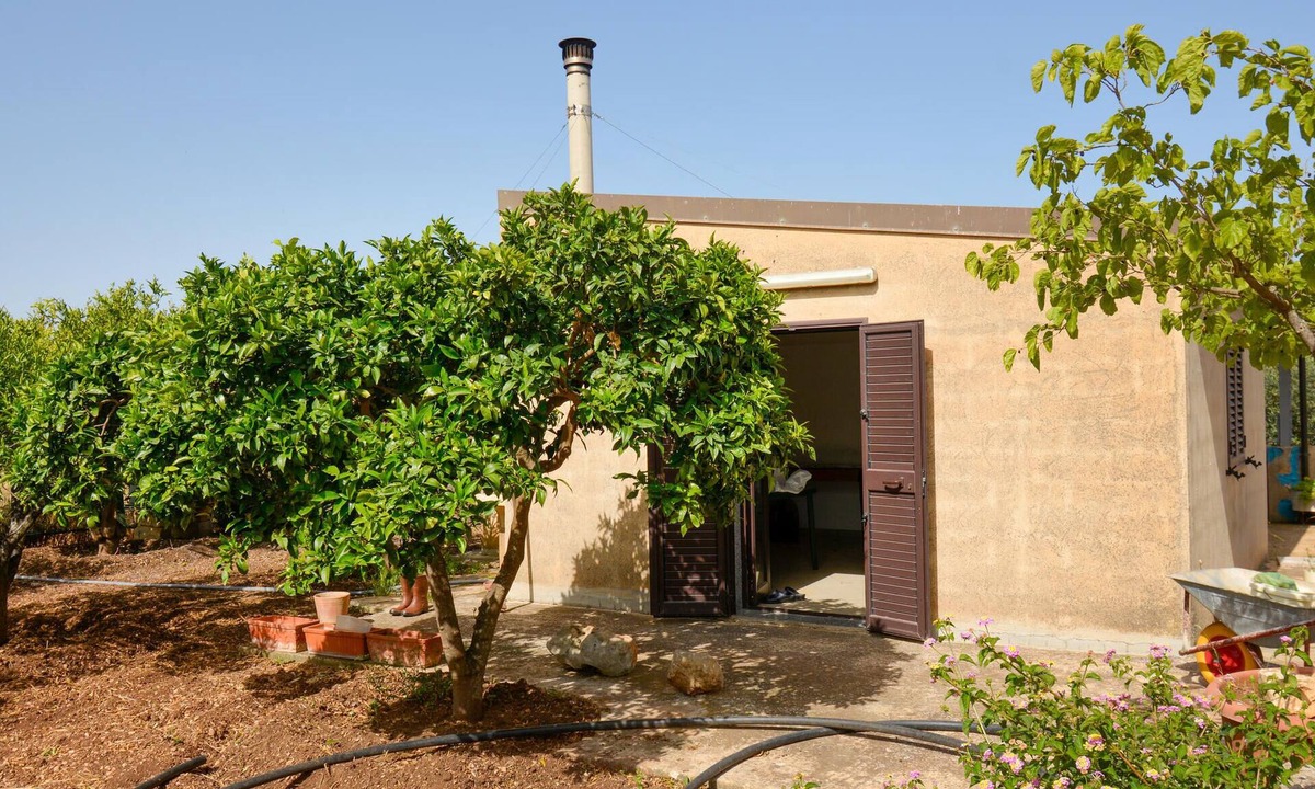 Comiso House | 2 bedroom pet friendly home in Comiso