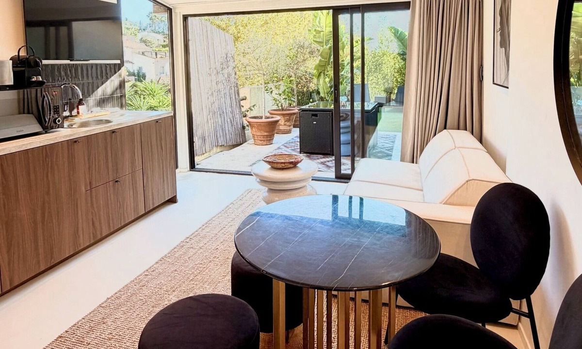 Guerrevieille Apartment | 2 new bedrooms in Sainte-Maxime with luxury sea garden