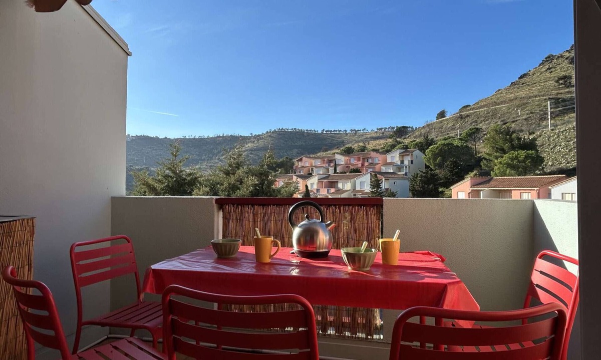 Cerbere Apartment | 2-room apartment for 5 in Cerbère