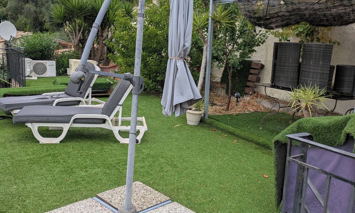 Menton Apartment | 2-room apartment with private pool access