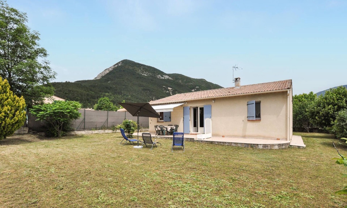 Saint-Andre-les-Alpes House | 3 bedroom gorgeous home in Saint-Andre-les-Alpes