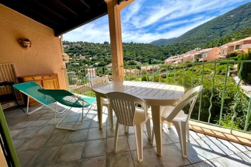 Cavalaire-sur-Mer Apartment | 3-star cottage with terrace