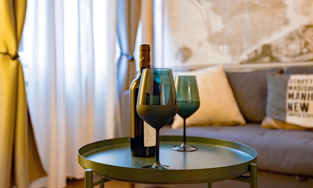 Centro Storico Apartment | 5 minutes from Milan Cathedral, apartment in historic context
