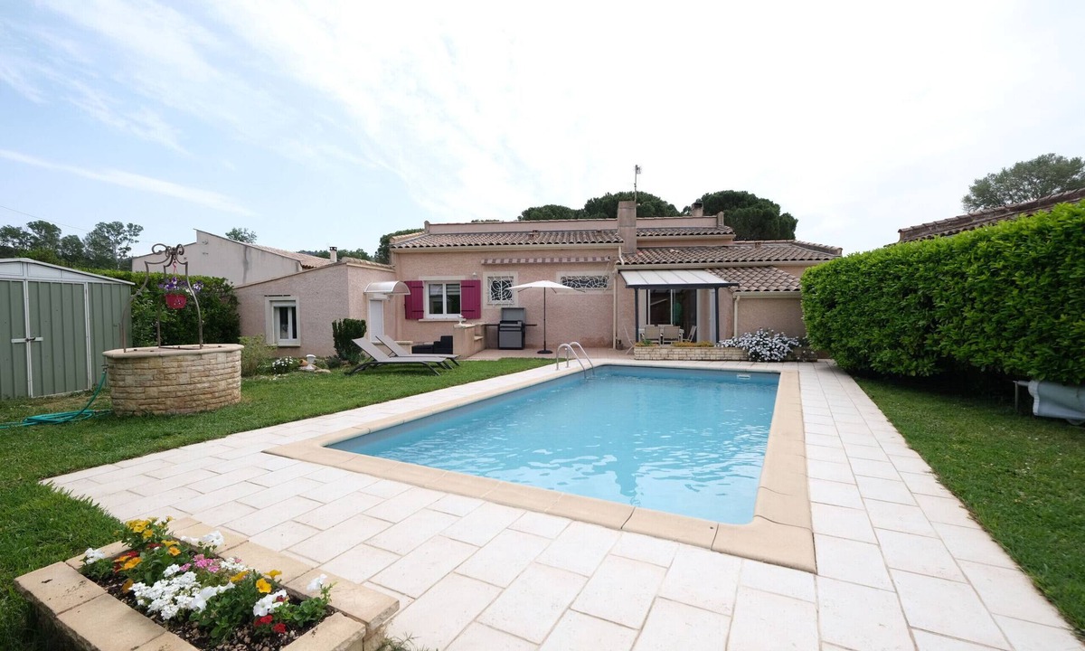 Eyguieres House | 6 guests house with private pool in Eyguières Alpilles