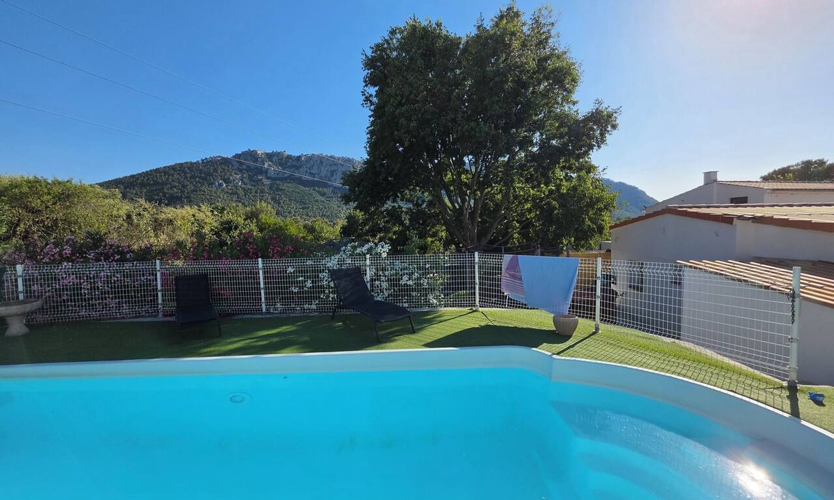 La Valette-du-Var House | 75-square-meter cottage with a mountain atmosphere and unobstructed views