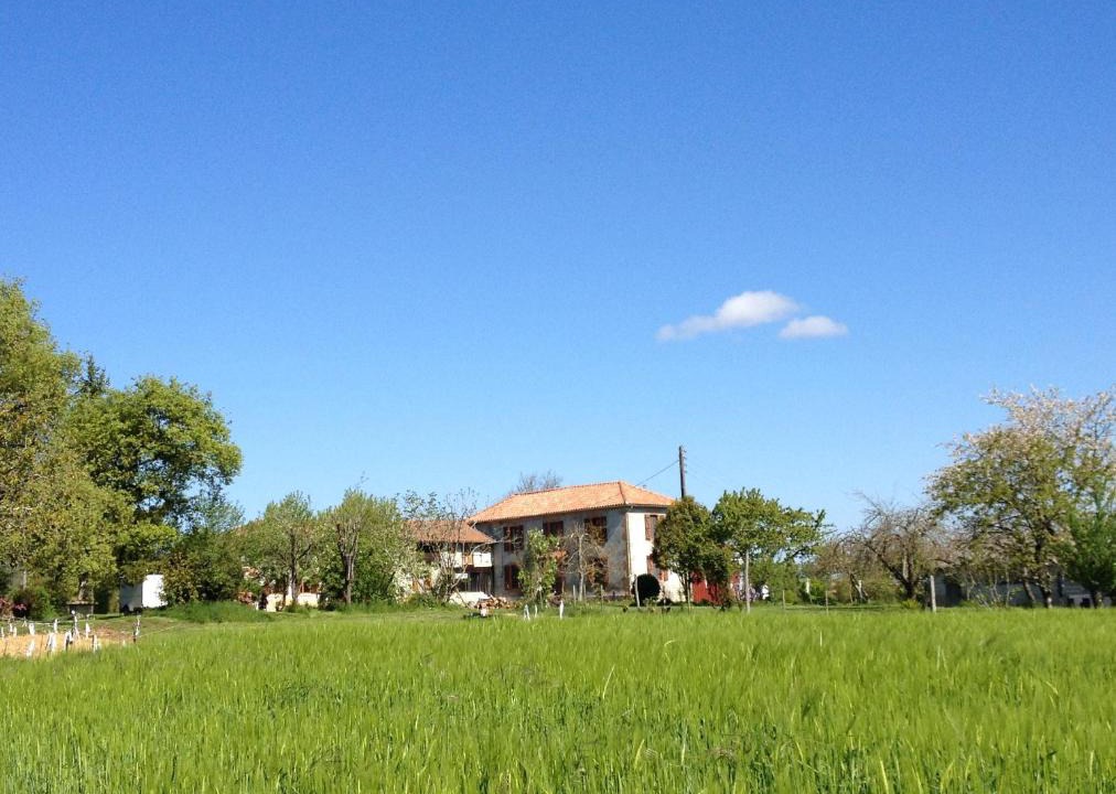 Esclassan-Labastide Apartment | A Bagnères