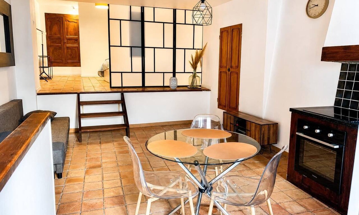 Sisteron Apartment | ✨ A Getaway at the Foot of the Citadel Cozy Apartment All on foot 2 to 3 people