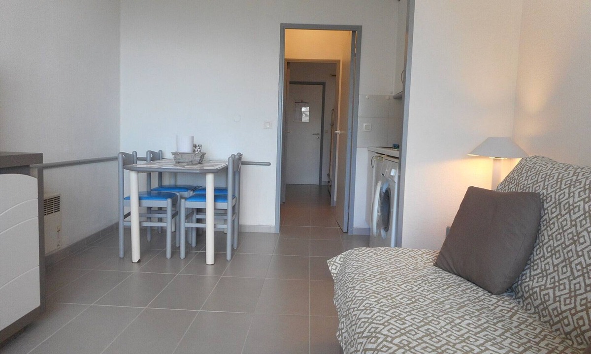 Villeneuve Loubet Beach Apartment | Accessible Studio 2-4 Pers with Sea View Terrace WiFi