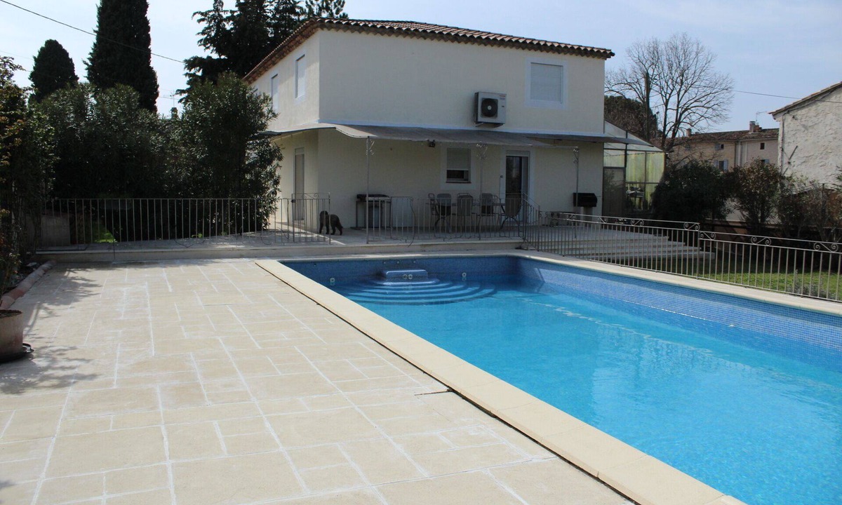 Cazan Apartment | AIR-CONDITIONED HOUSE 120 M2 6 PERSONS. 3 BEDROOMS. 1 LIVING ROOM