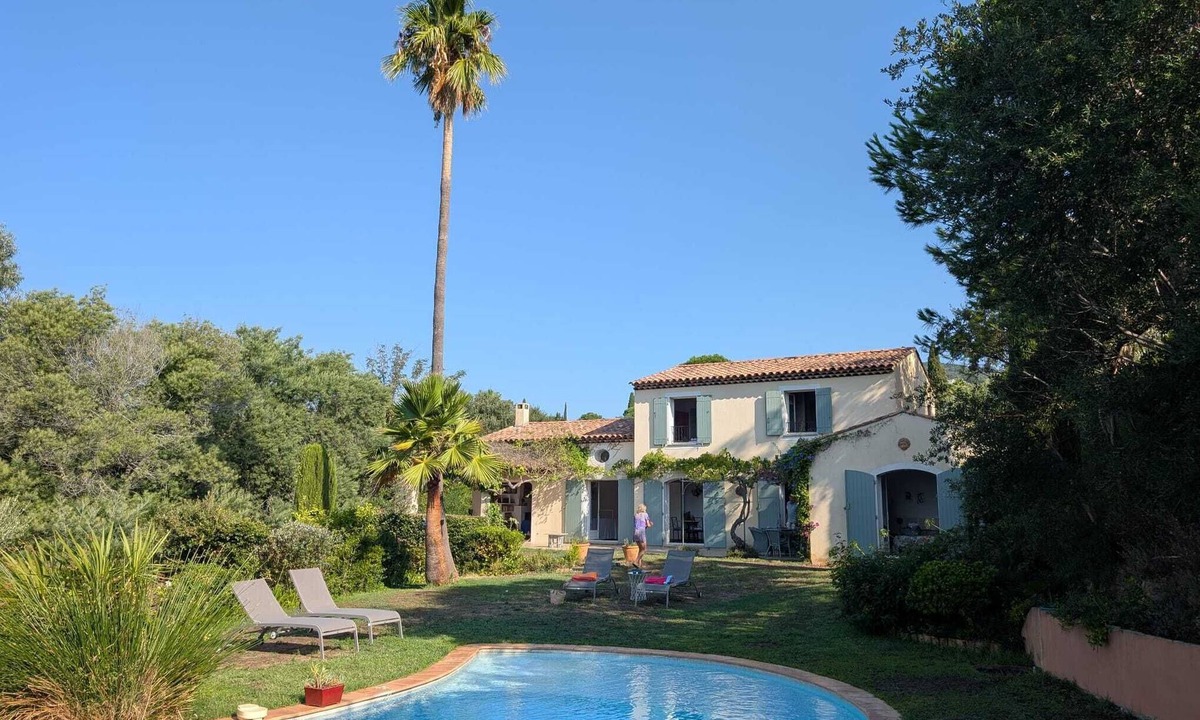 Guerrevieille House | AIR-CONDITIONED VILLA WITH SEA VIEW AND SWIMMING POOL