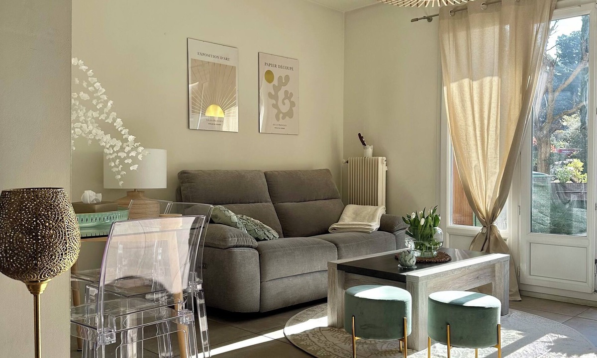 Sud Apartment | Aix downtown, large apartment, maximum comfort, air conditioning, free parking