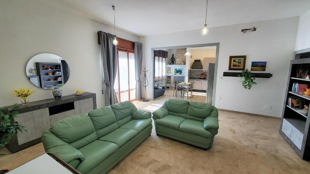 Adria Apartment | Alloggio spazioso e comodo con parcheggio gratuito