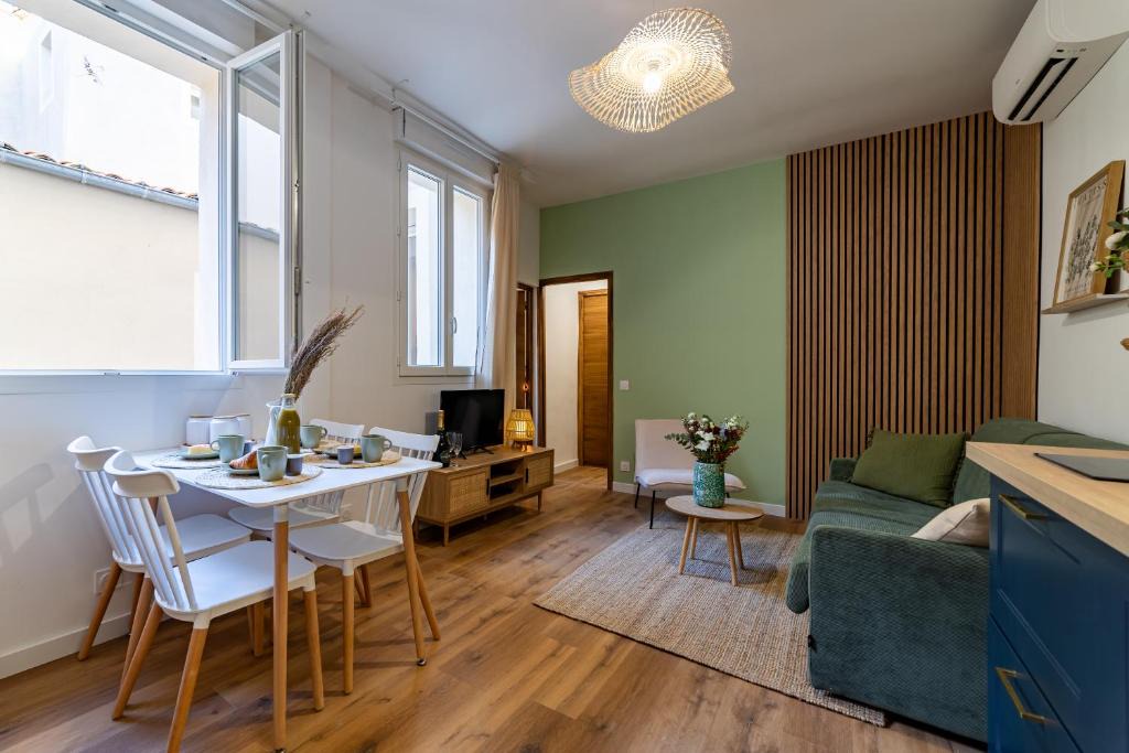 Faubourg Apartment | Ambiance nature aux portes des Halles de Nîmes