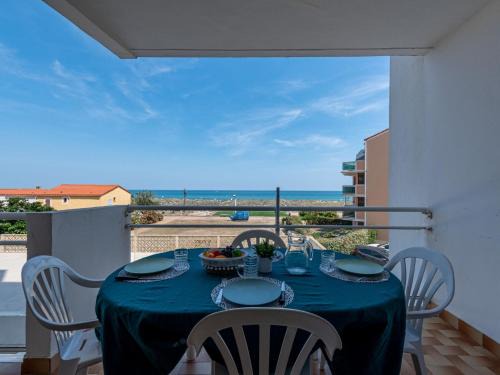 Le Barcares Apartment | Apartment Amphitrite-1 by Interhome