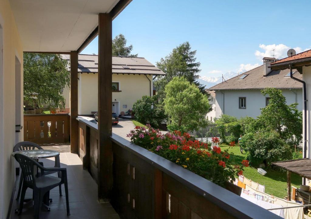 St. Valentin auf der Haide Apartment | Apartment Haupthaus Schönblick - SVH119 by Interhome