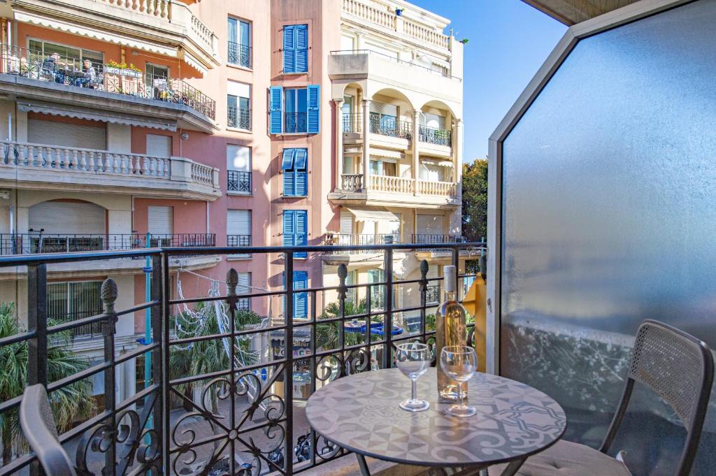 Old Town Apartment | Appartement centre ville près de la plage