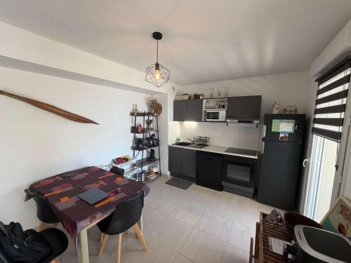 Valras-Plage Apartment | Appartement climatisé, moderne avec terrasses à 500m de la mer