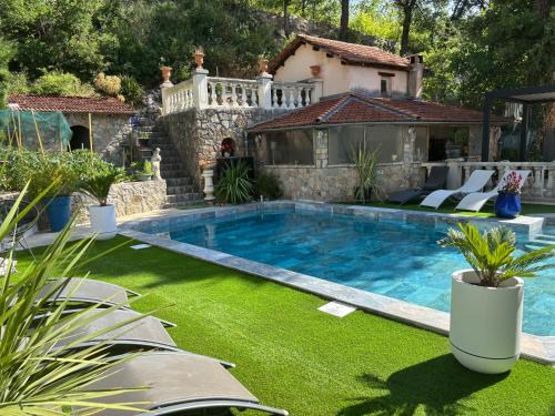 Digne-les-Bains Apartment | Appartement design avec piscine
