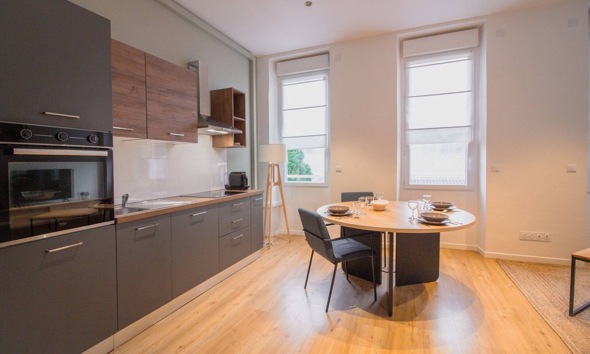 Baille Apartment | Appartement Sainte-Cécile 11