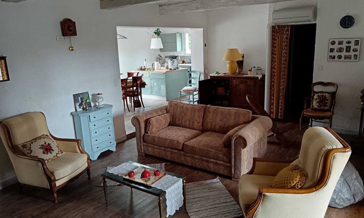 Sainte-Anastasie-sur-Issole Villa | Au Mas de GéGé, house 🏠 country have of peace and serenity