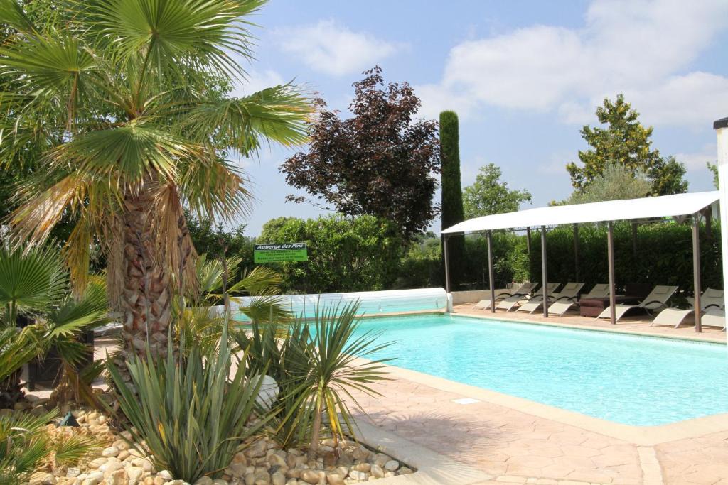 Tourrettes Hotel | Auberge Des Pins