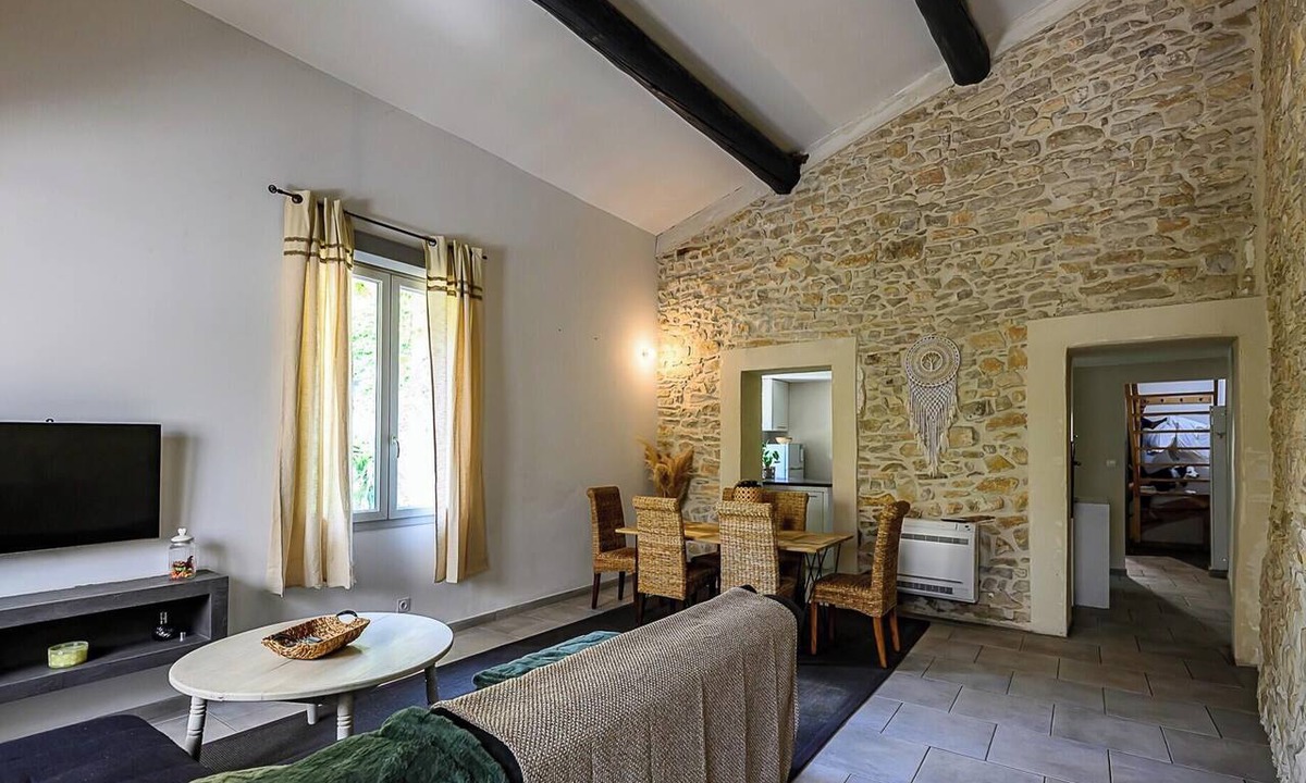 Bernis House | Authentic Cottage with Terrace and Private Garden in Languedoc