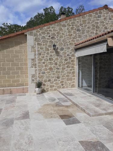 Saint-Quentin-la-Poterie House | B&B gite d'Ayran