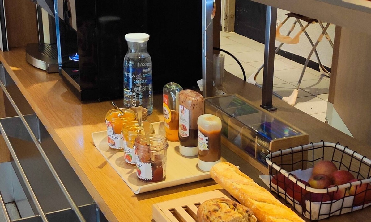 Gemenos Hotel | B&B HOTEL Aubagne Gémenos