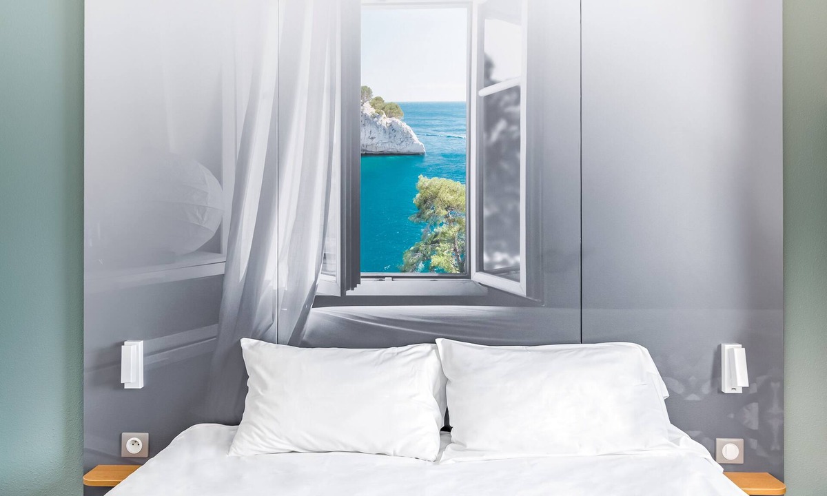 11th Arrondissement Hotel | B&B HOTEL Marseille La Valentine