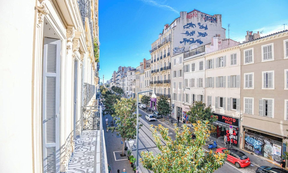 6th Arrondissement Apartment | Bail mobilité - Le Rome - Appart standing 2 ch