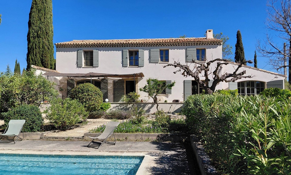 Aix-en-Provence House | Bastidon La Santoline, quiet location near Aix - Swimming pool and large garden with trees