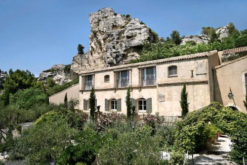 Les Baux-de-Provence Hotel | Baumanière - Les Baux de Provence