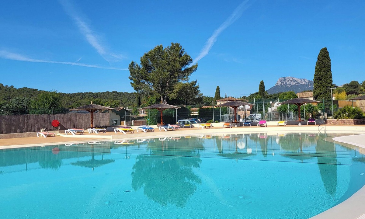 La Crau House | Beach and Pool: Last-Minute Deal!