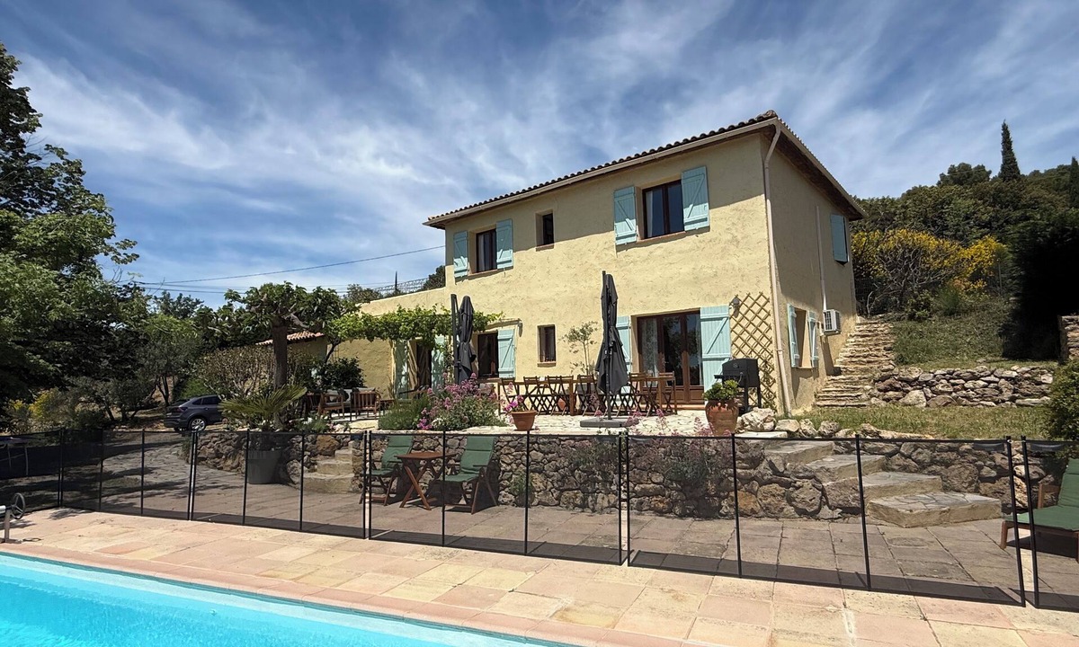 Tourtour Villa | Beautiful and Comfortable Villa in Provence