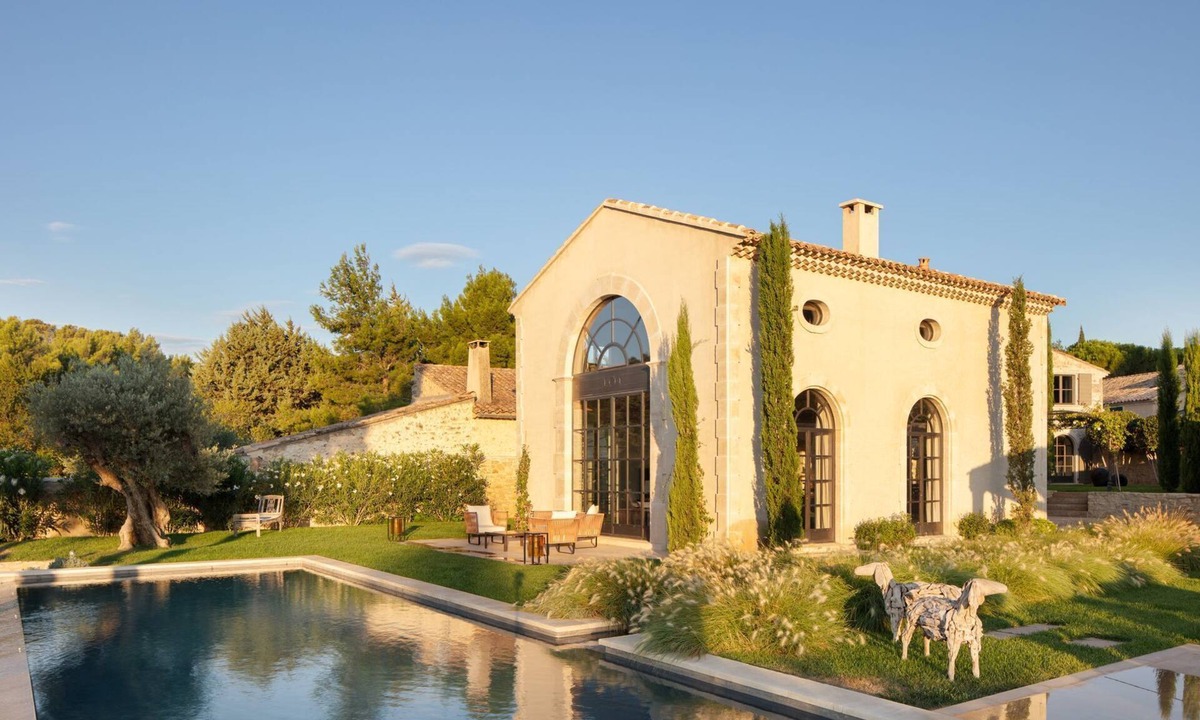 Maussane Villa | Beautiful Luxury 5 bedroom Villa rental near Les Baux-de-Provence with Heated pool