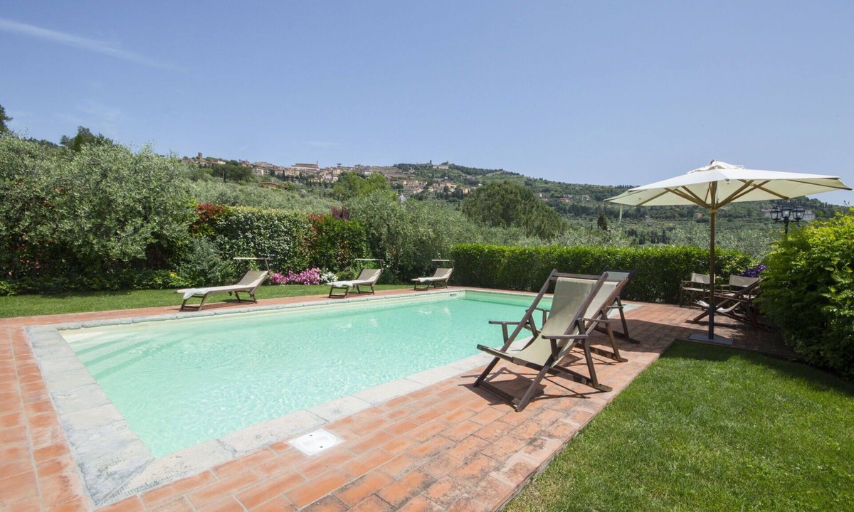 Camucia Villa | Beautiful private villa for 13 guests with WIFI, private pool, A/C, TV, terrace and panoramic view
