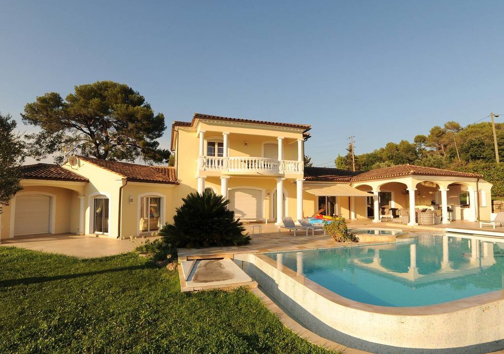 Les Baraques Villa | Beautiful Recent Villa in Mougins with swimming pool !!!