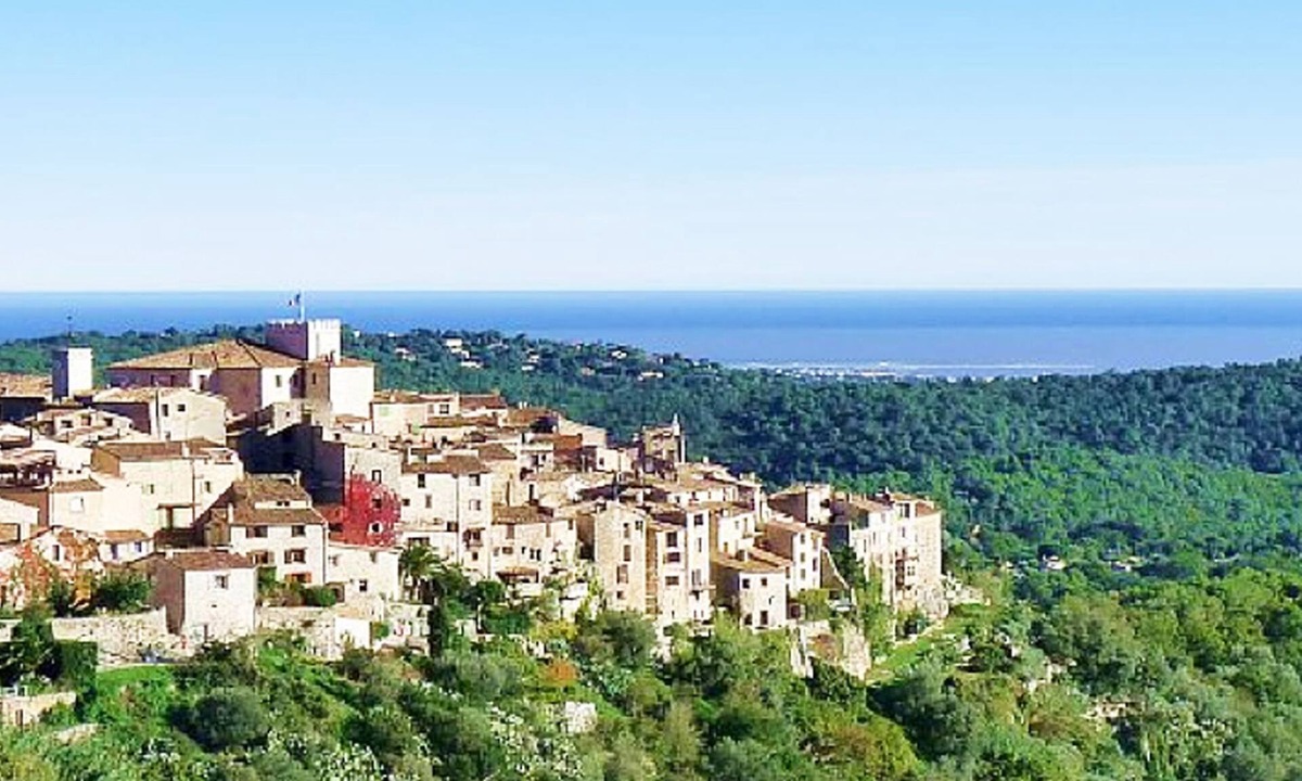Tourrettes-sur-Loup Villa | Beautiful villa, great view Mediterranean sea and mountains