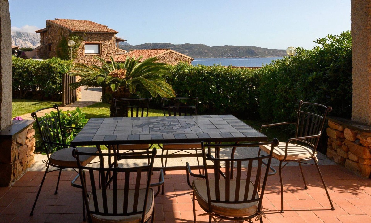 Capo Coda Cavallo Apartment | Blue Dawn. Eindrucksvolle Meersicht Coda Cavallo by Interhome