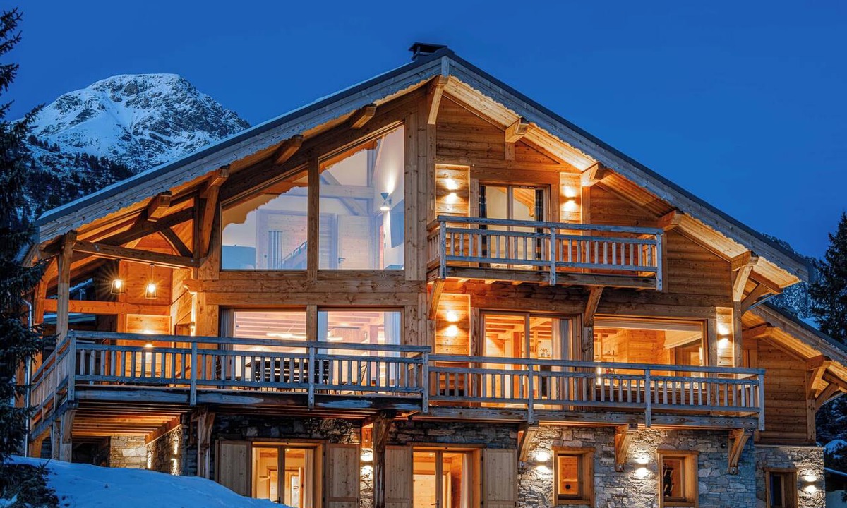 Montgenevre Ski Chalet | Brand-new, comfortable chalet – only 200 m from the slopes