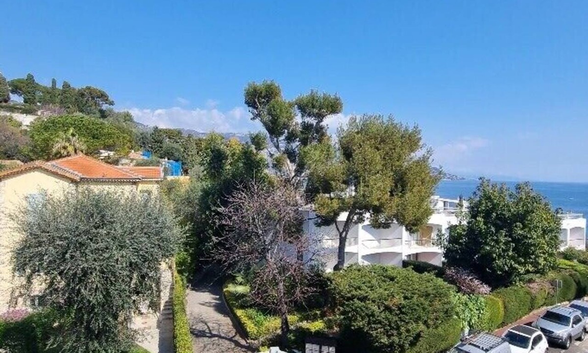 Saint-Jean-Cap-Ferrat Apartment | Bright Appartment, perfect location