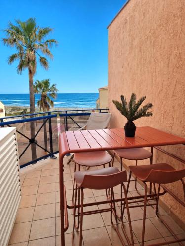 Sainte-Marie-Plage Apartment | Bright apartment in Sainte-Marie sea view