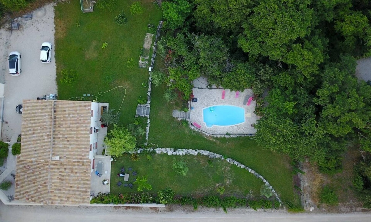 Nord Villa | Bright villa with swimming pool 5 minutes from Aix-en-Provence
