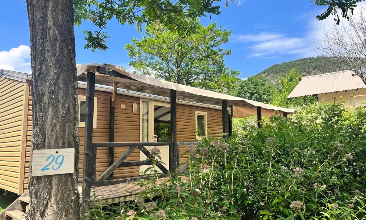 Ubaye-Serre-Poncon Ski Chalet | Bungalow Aigle 4 persons