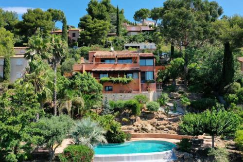 Hyeres Villa | By Elodie Face à la mer