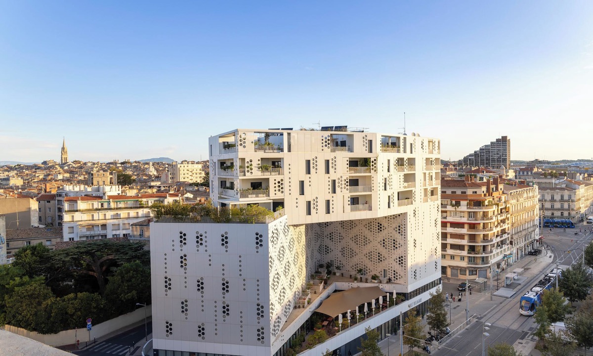 Gares House | Campanile PRIME - Montpellier Centre St Roch
