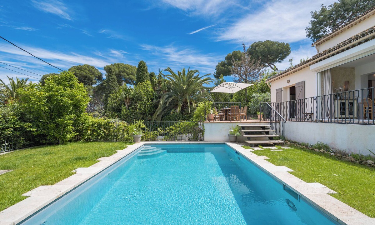 Cap-d'Antibes Villa | Cap D'Antibes - 20% off August '26 listed price - direct sea view, pool & sauna